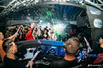 MAIREE & Plastik Funk