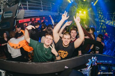 MAIREE & Plastik Funk